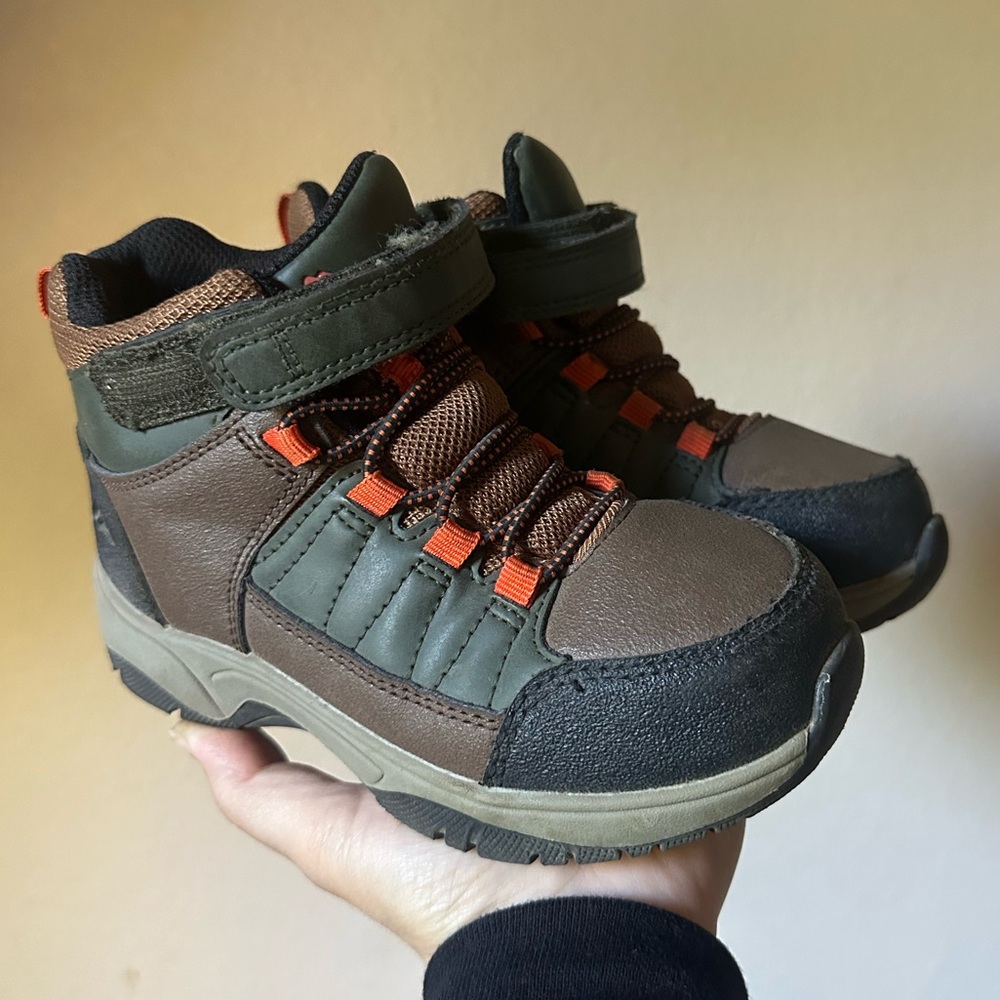 Ozark Trail Kids hiking boot
